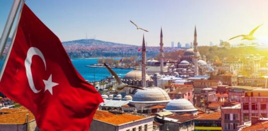 ქვეყანაში PCR ტესტის გარეშე შემოსულ მოქალაქეს დღეიდან თვითიზოლაცია აღარ ევალება თურქეთი